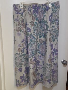 Women's Floral Midi Skirt - Lavender Multi